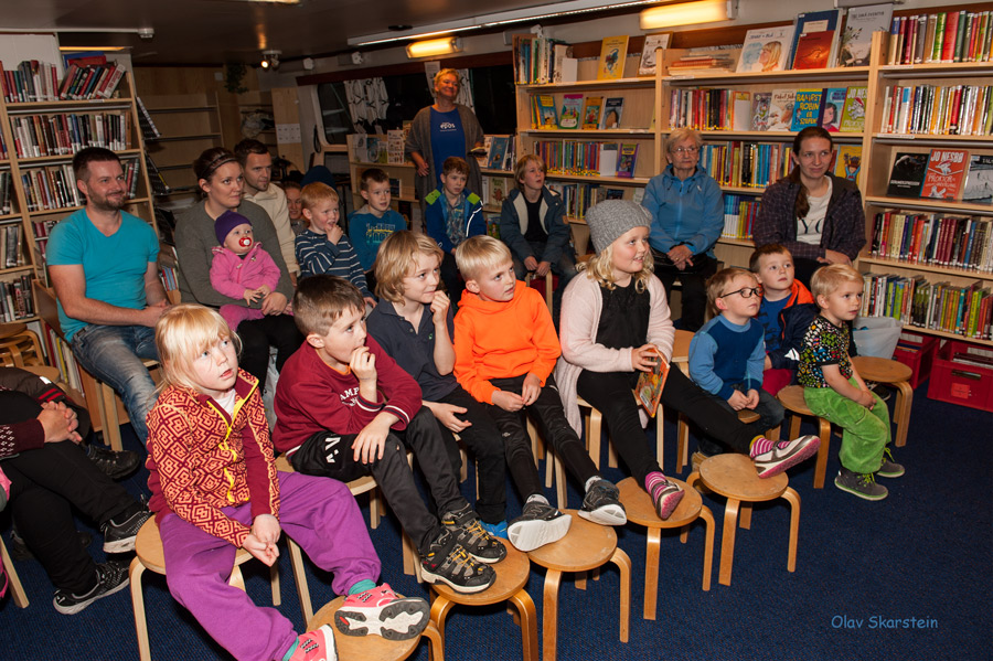 Eventyr på bokbåten
